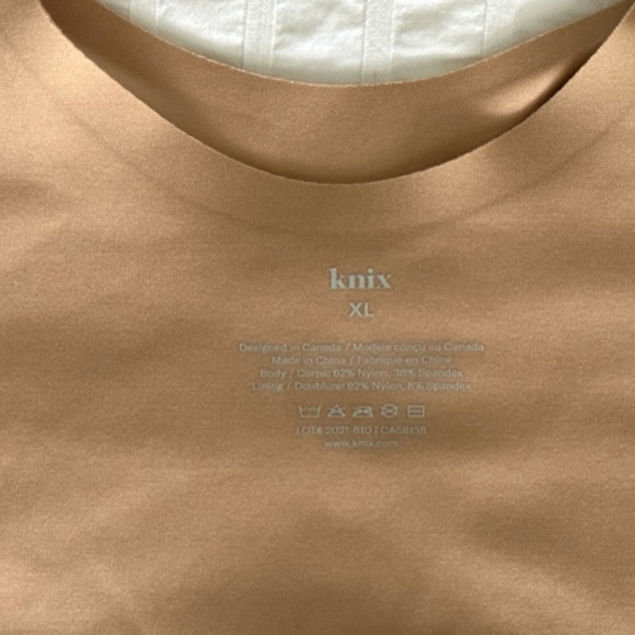 Knix Luxe Lift pullover bra - Picture 3 of 3